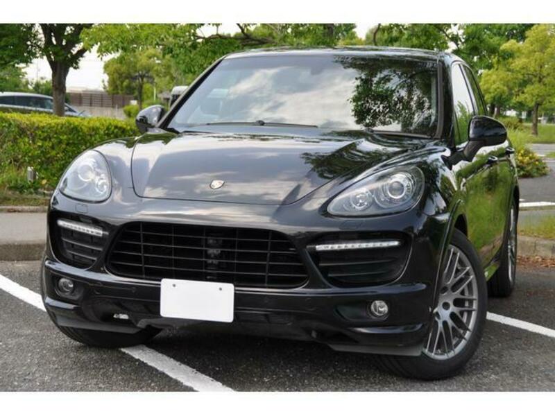 CAYENNE