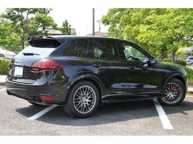 CAYENNE