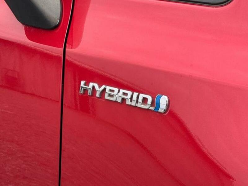 PRIUS ALPHA