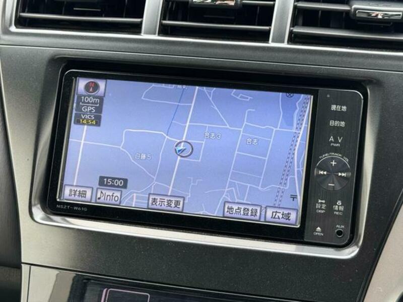 PRIUS ALPHA