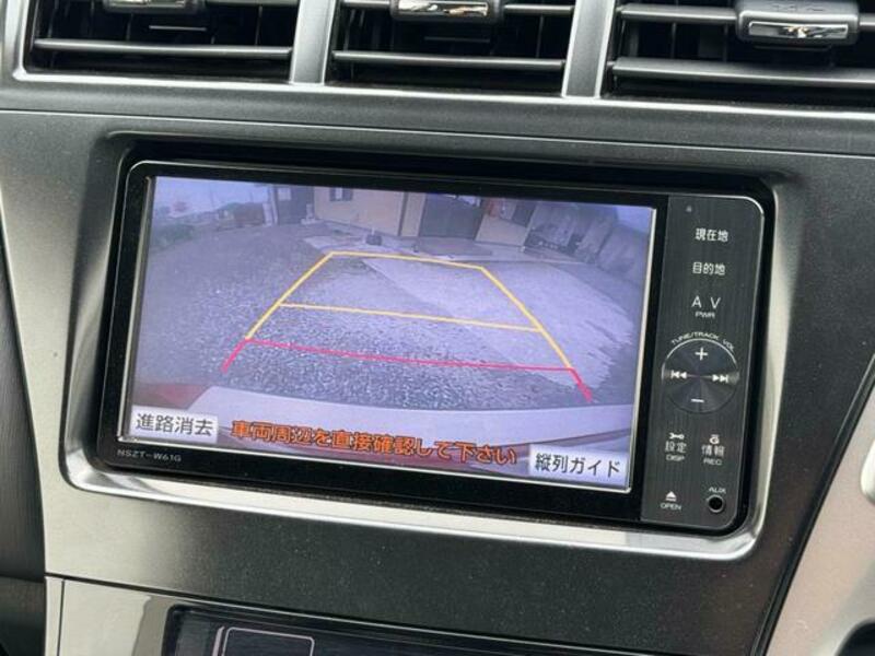 PRIUS ALPHA