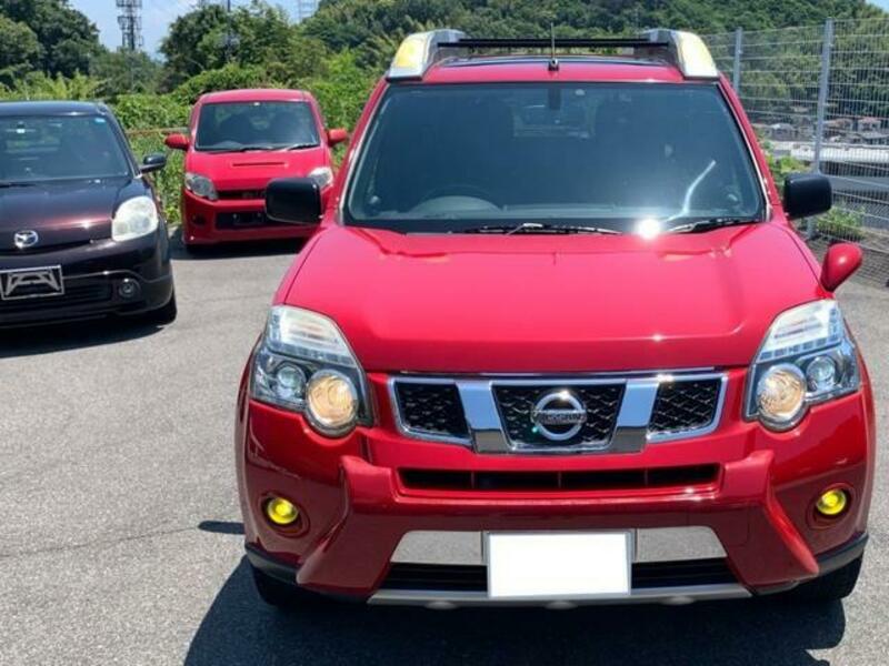 X-TRAIL