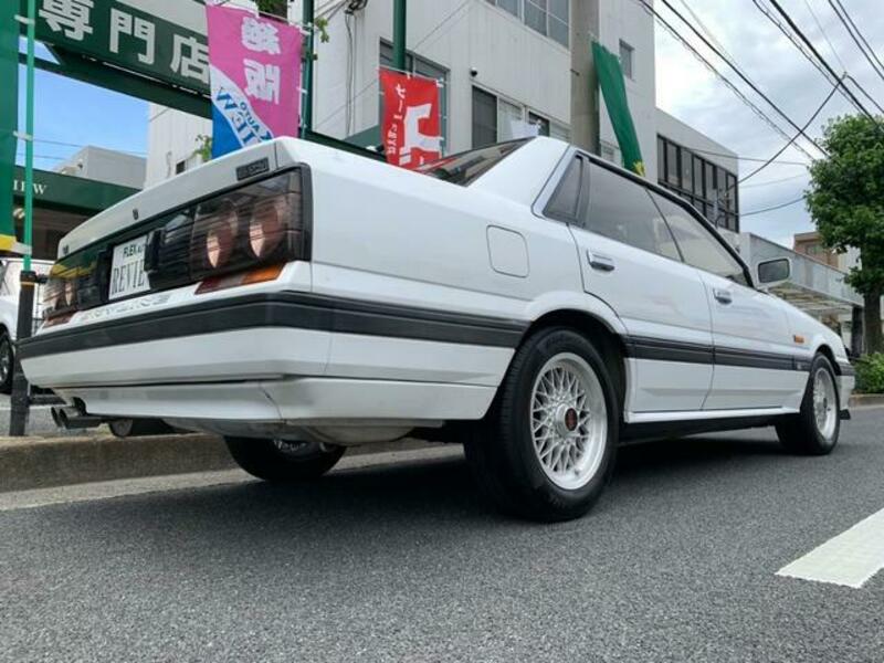 SKYLINE