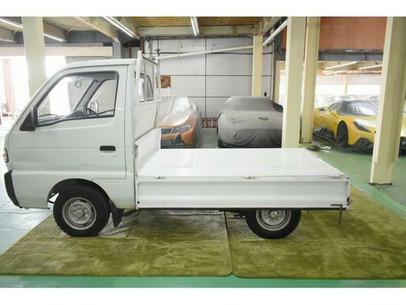 CARRY TRUCK