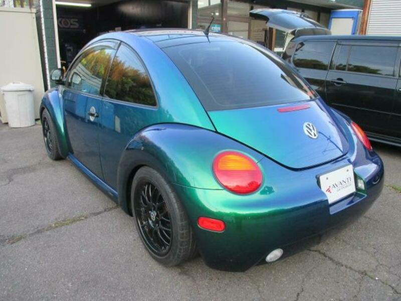 NEW BEETLE