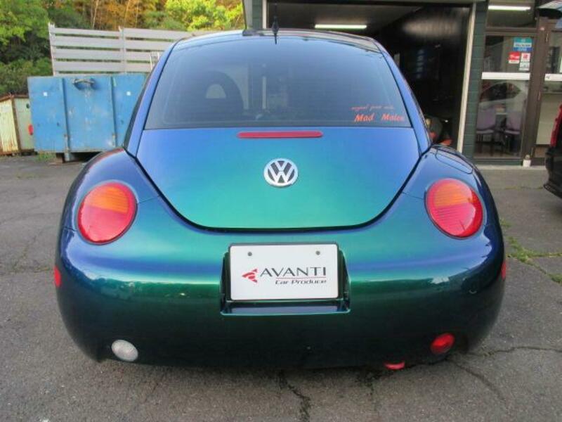 NEW BEETLE