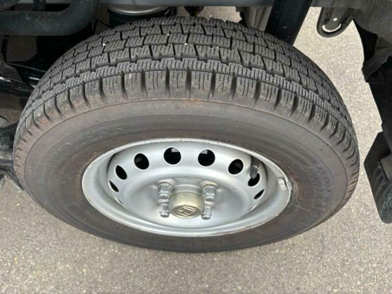 N-VAN