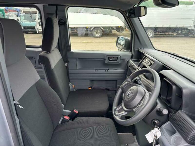 N-VAN