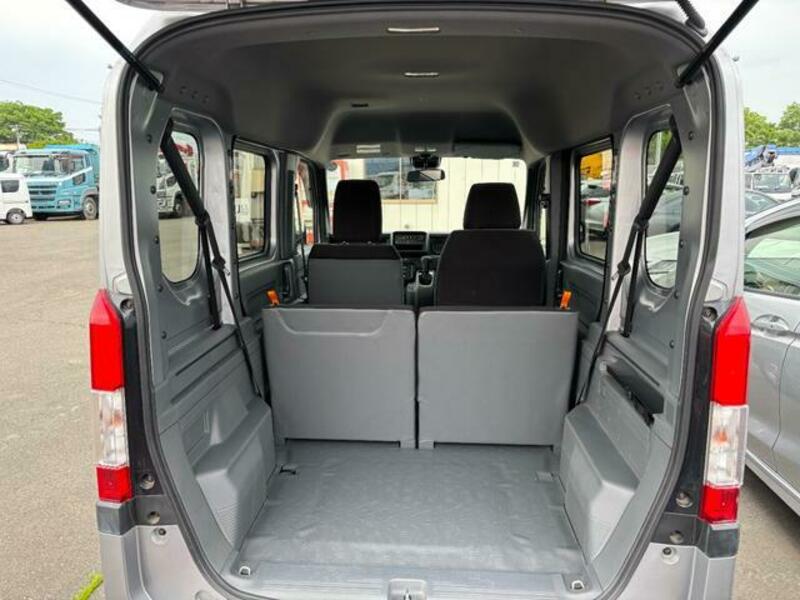N-VAN