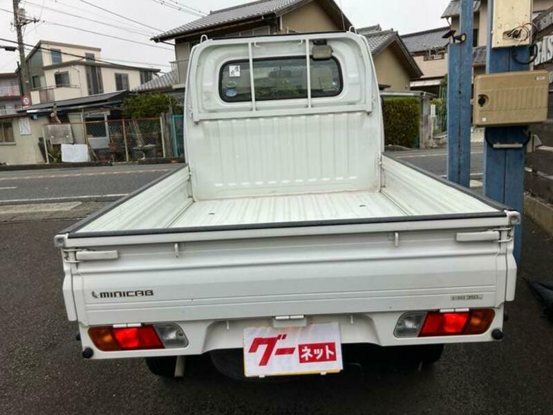 MINICAB TRUCK