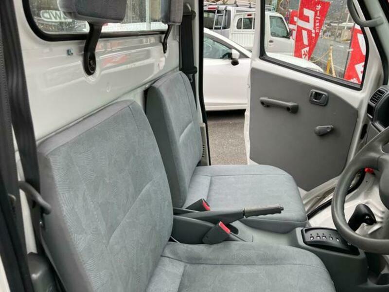 MINICAB TRUCK