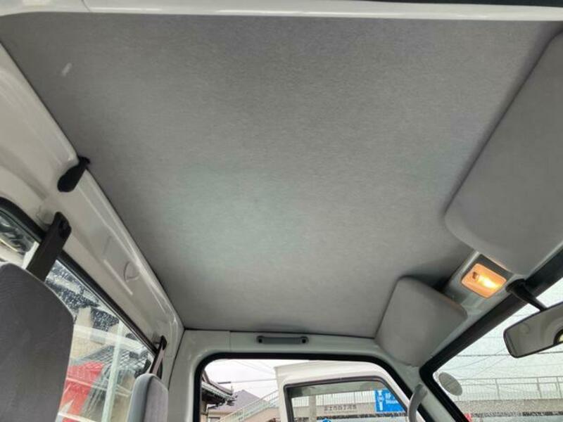 MINICAB TRUCK