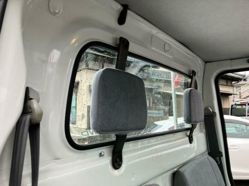 MINICAB TRUCK