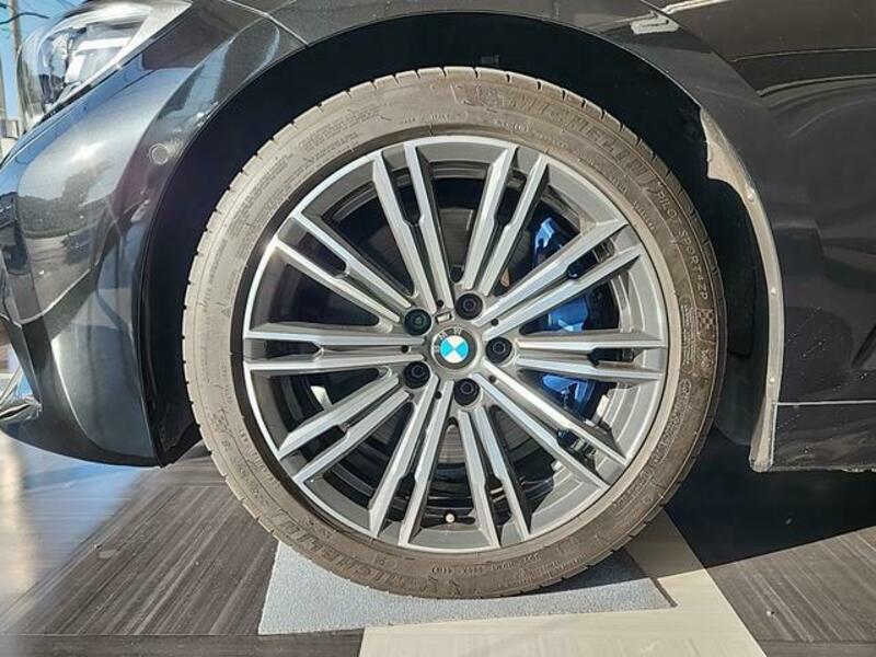 3 SERIES