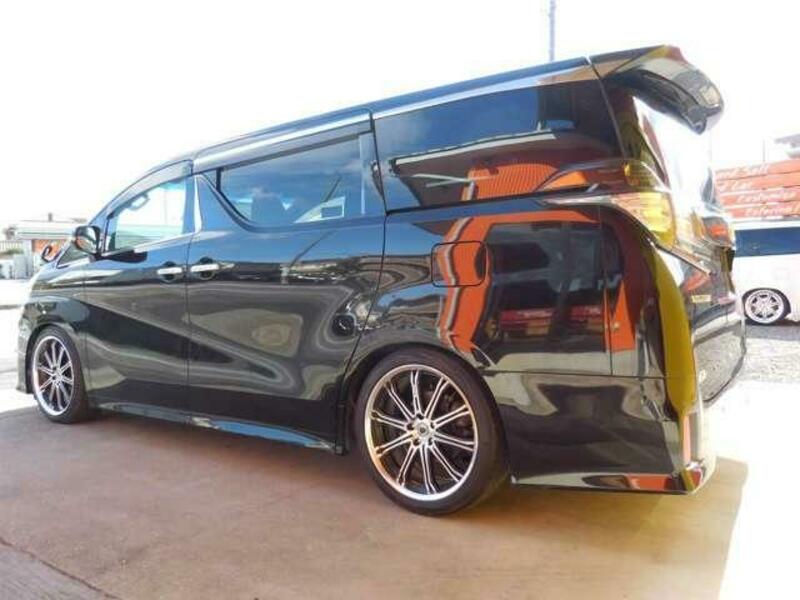VELLFIRE