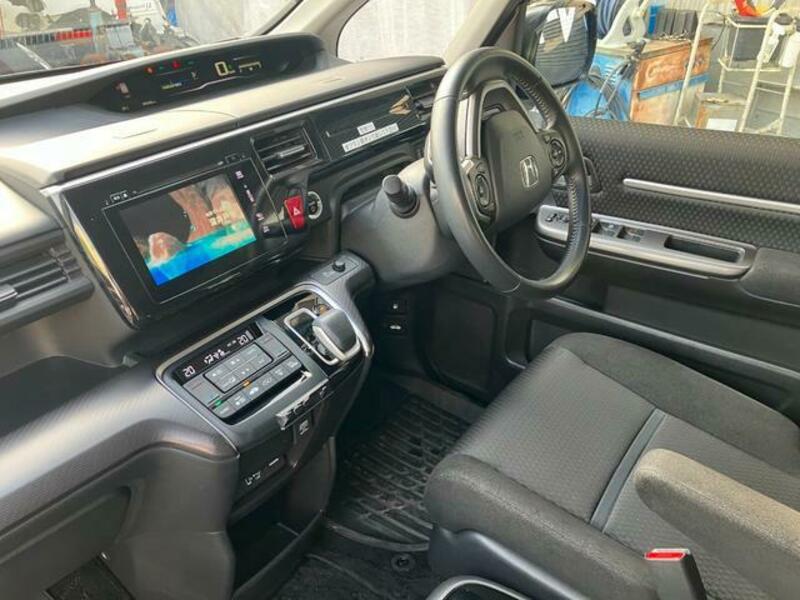 STEPWAGON SPADA