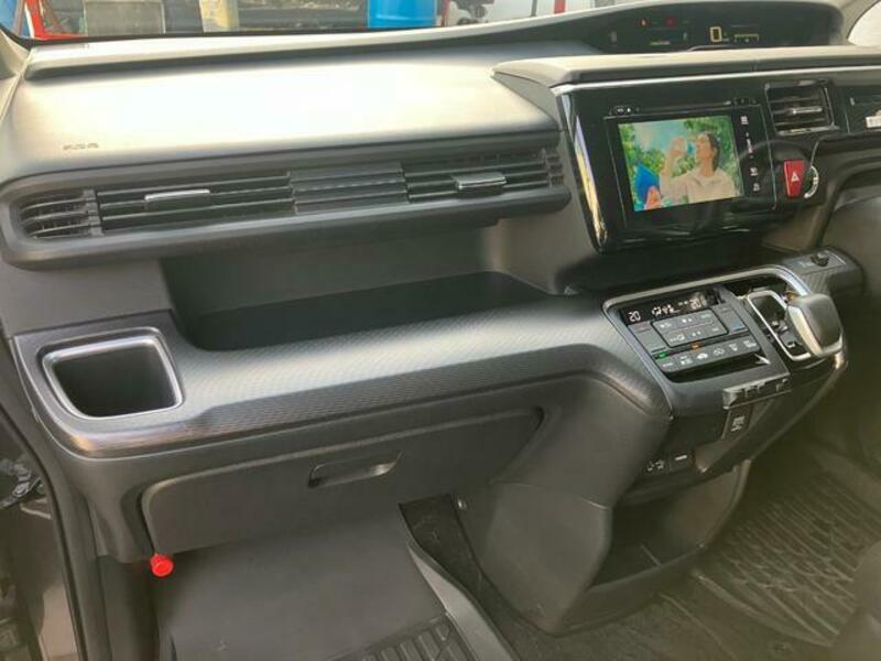 STEPWAGON SPADA