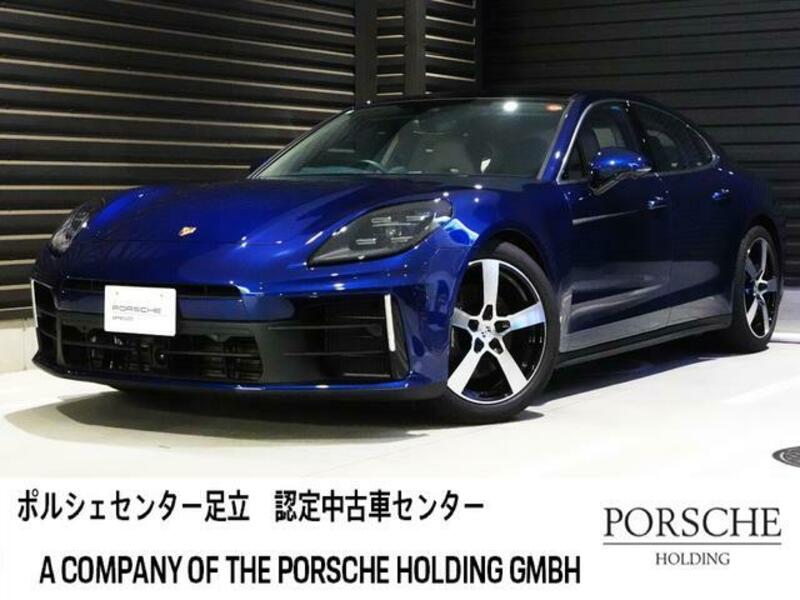 PORSCHE PANAMERA