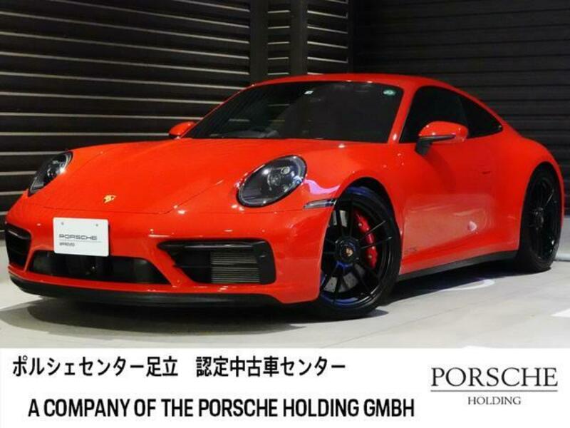 PORSCHE 911