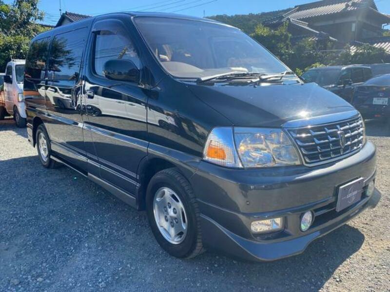 GRAND HIACE