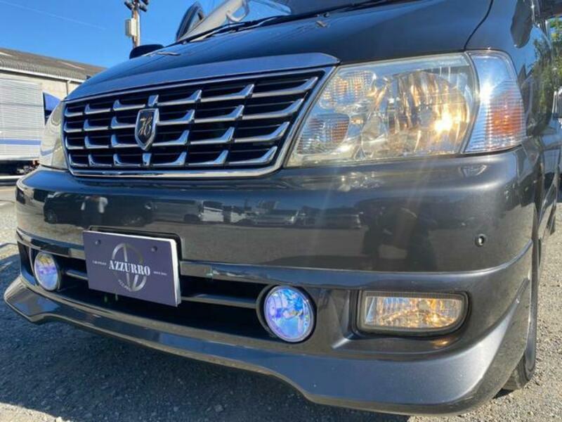 GRAND HIACE
