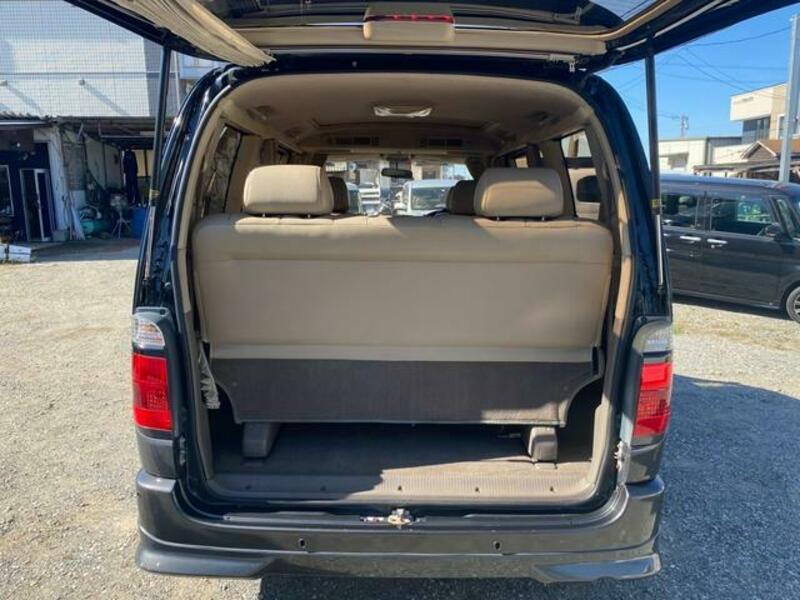 GRAND HIACE