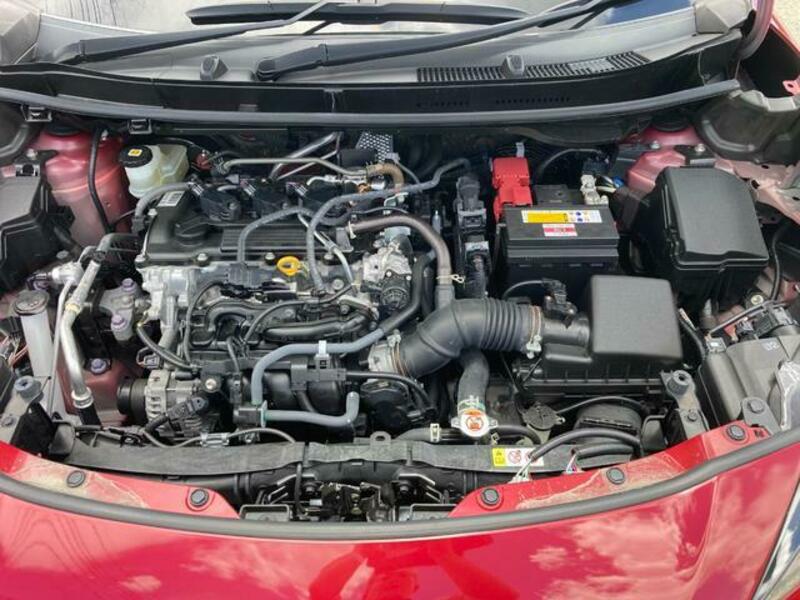 YARIS CROSS