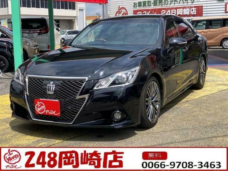 TOYOTA CROWN