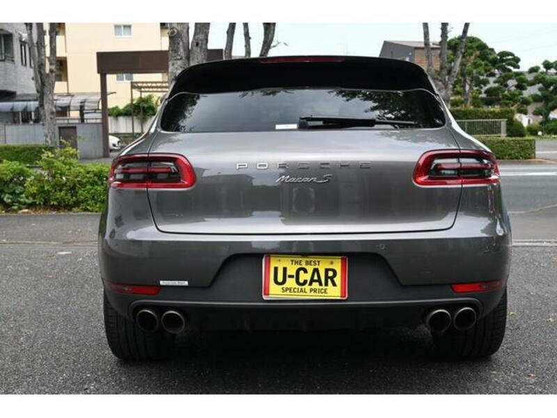 MACAN
