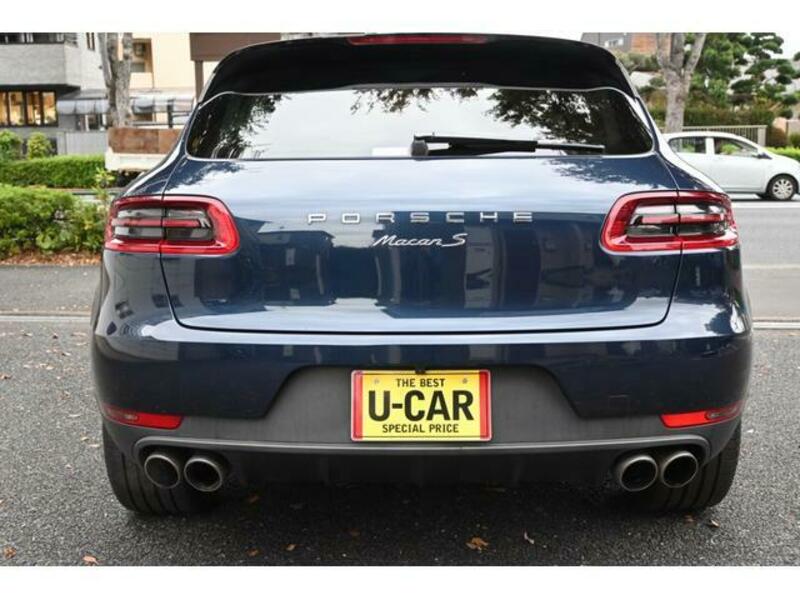 MACAN