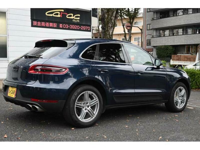 MACAN