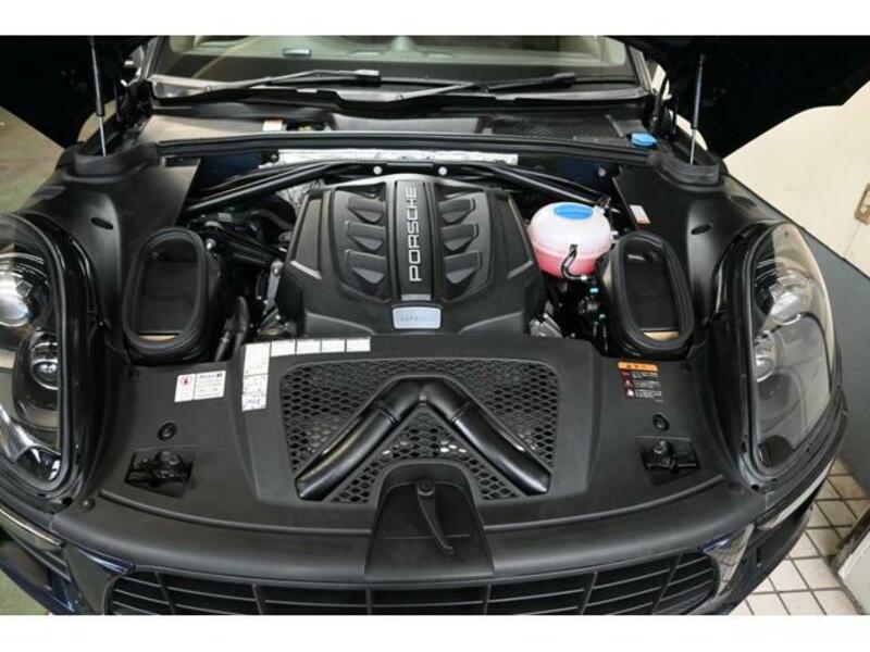 MACAN
