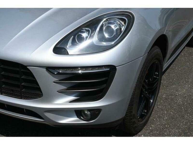 MACAN