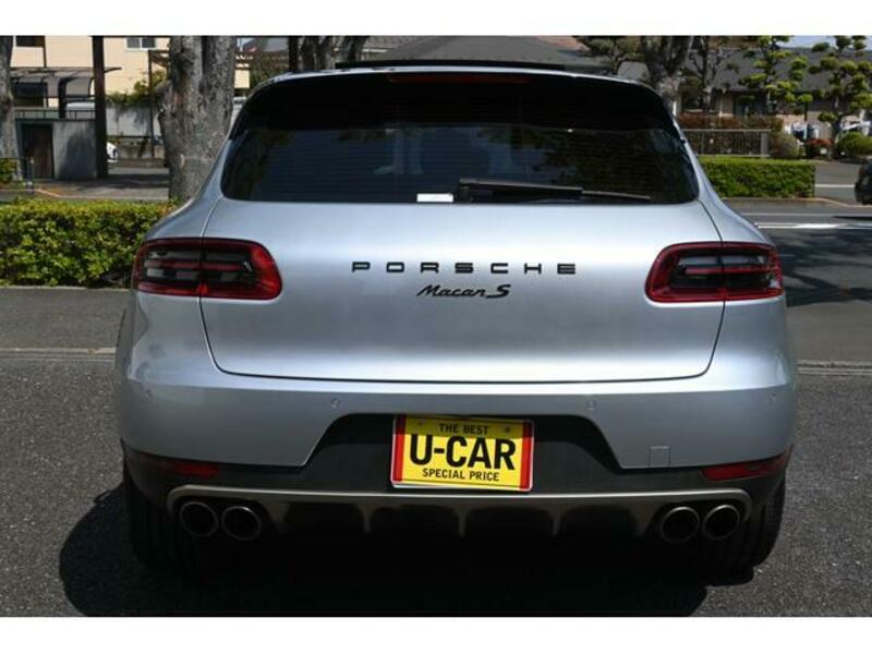 MACAN