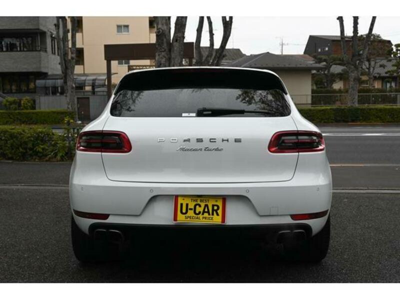 MACAN