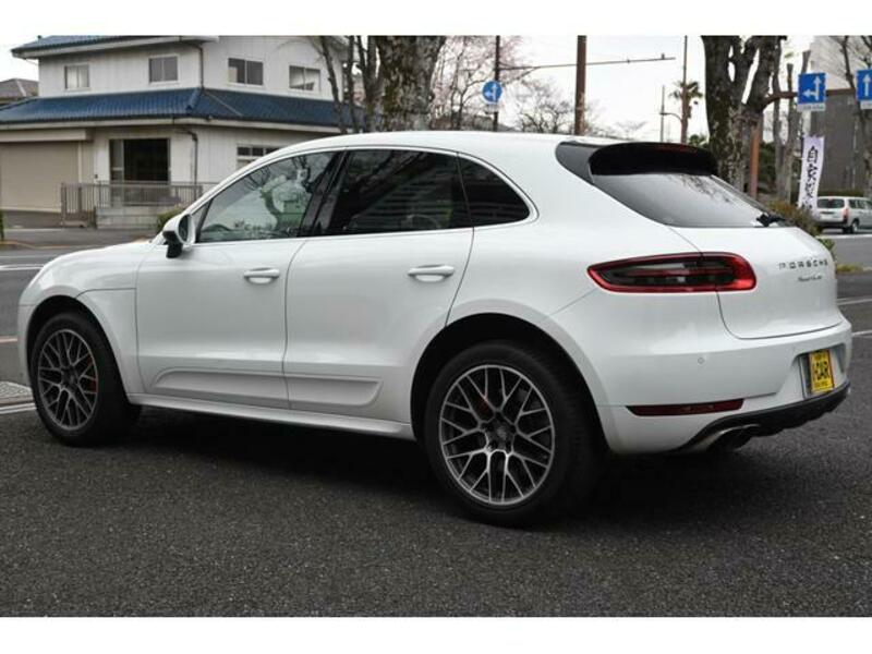 MACAN