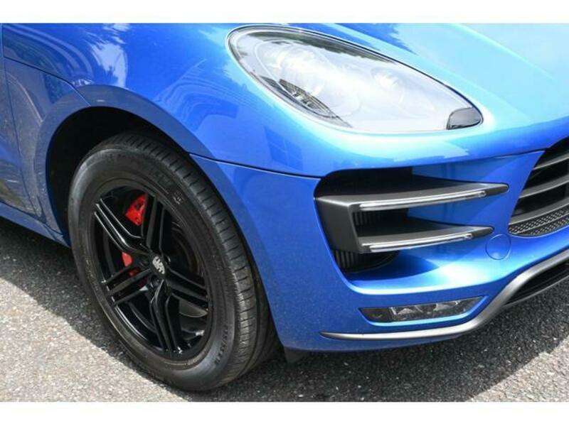 MACAN