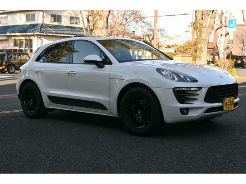 MACAN
