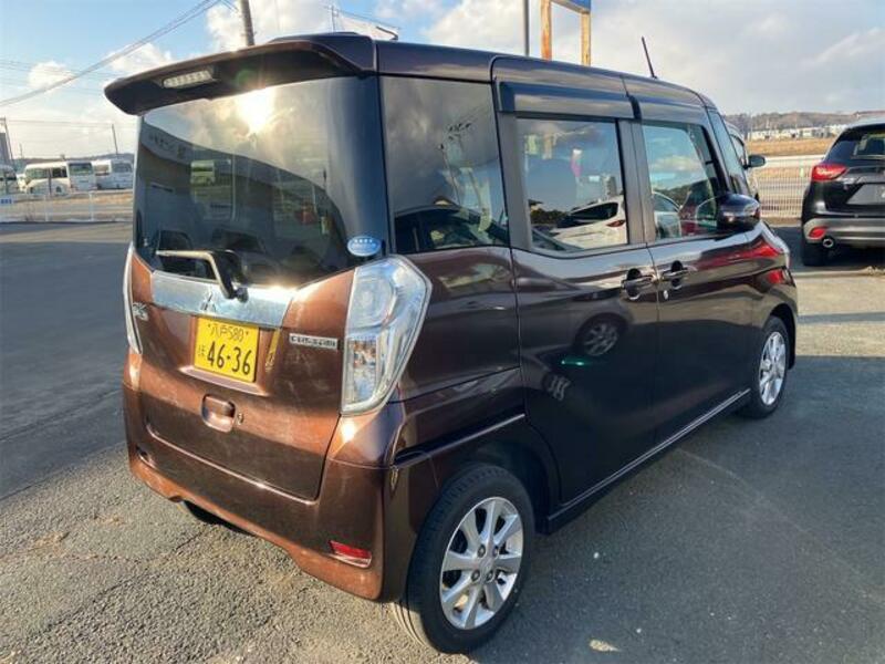 EK SPACE CUSTOM