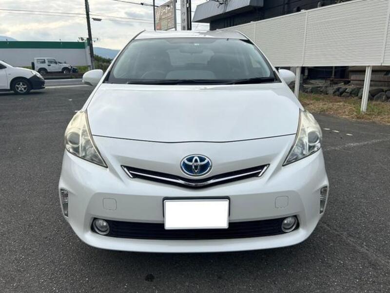 PRIUS ALPHA