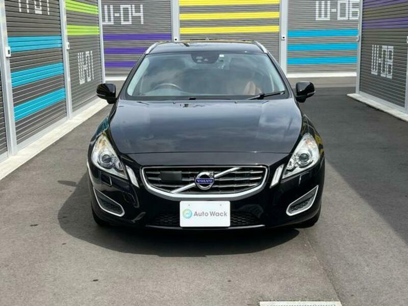 V60