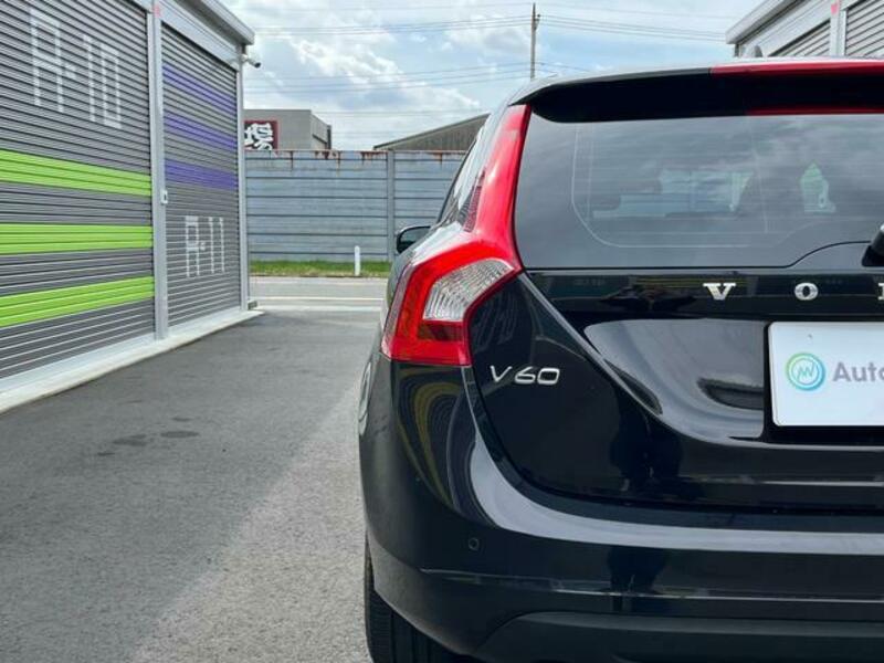 V60