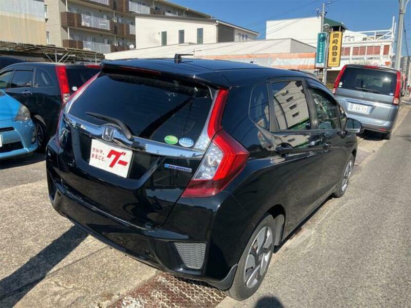 FIT HYBRID