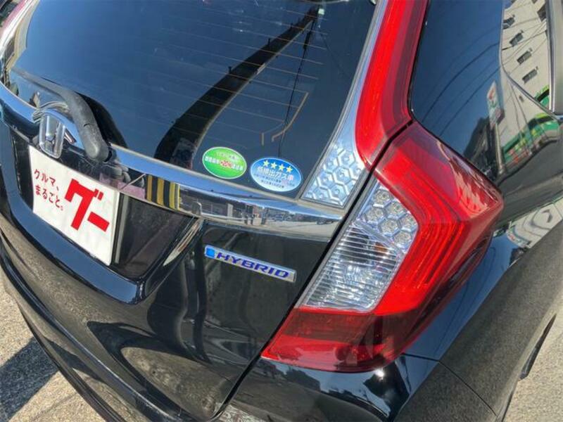 FIT HYBRID