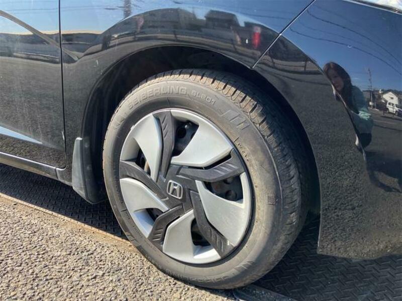 FIT HYBRID