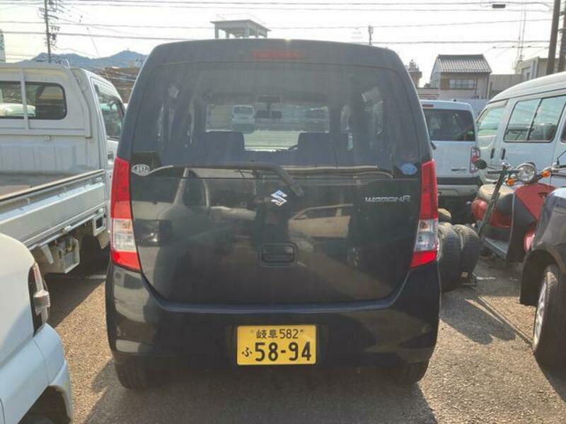 WAGON R