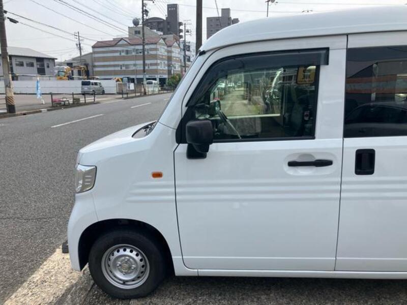 N-VAN
