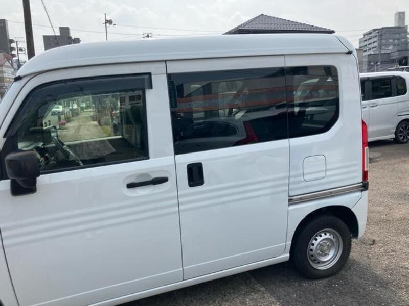 N-VAN