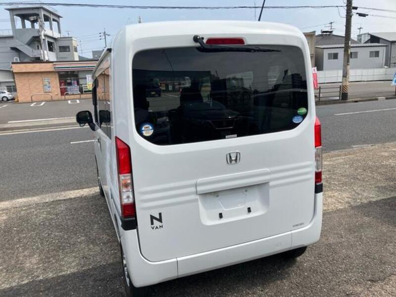 N-VAN