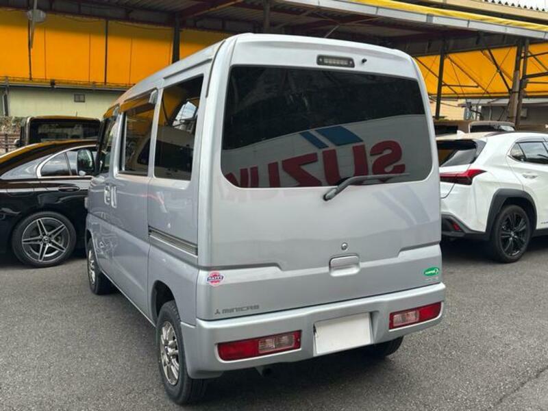 MINICAB VAN